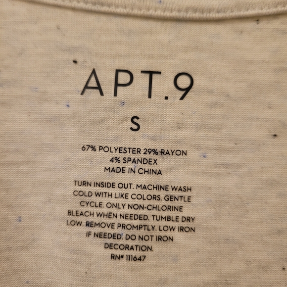 Apt l. 9 Tee - Picture 2 of 2